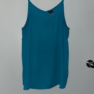 Torrid size 2 Teal flowy cami